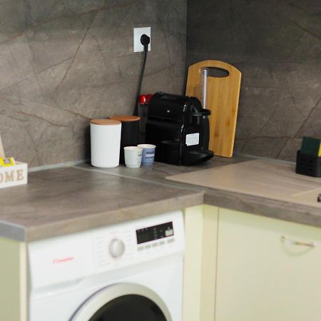 Sky Nomads Apartamento Tessalónica Exterior foto