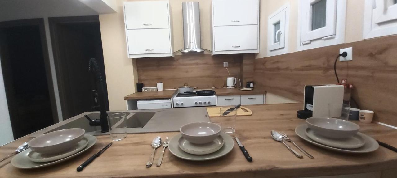 Sky Nomads Apartamento Tessalónica Exterior foto