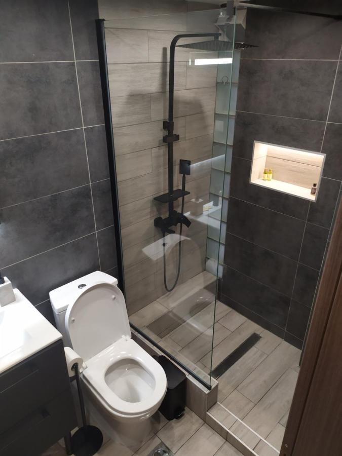 Sky Nomads Apartamento Tessalónica Exterior foto